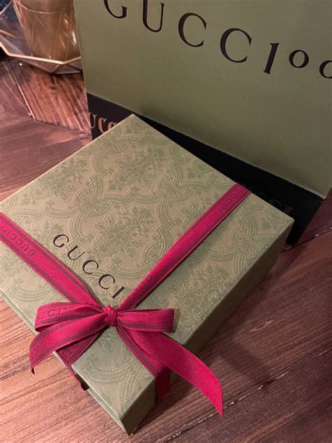 Gucci gift wrapping paper